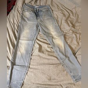 Good American Light Blue Skinny Jeans